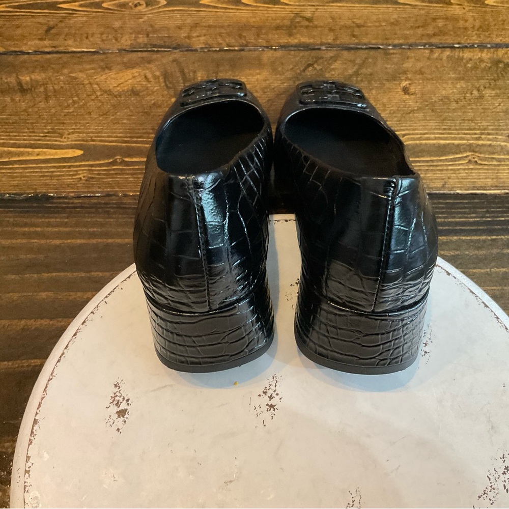 Tory Burch Black Heels with Gold Accents - Picture 4 of 6